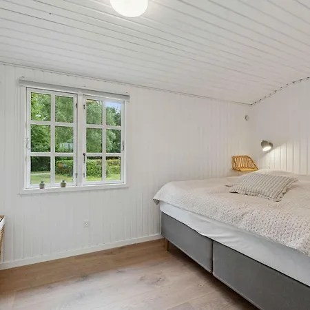 Renovated Classic Close To Roslev